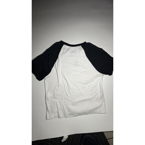 Hollister Raglan Short Sleeve Baby Tee Juniors Large White Black Crew Neck Crop - Picture 5 of 5